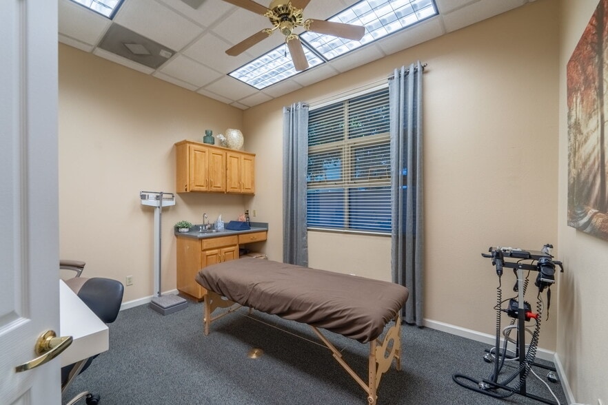 More Photos Of 1444 W Main St, Ripon Medical For Lease