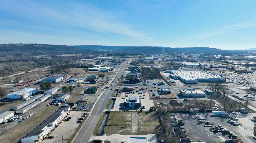 More Photos Of Lot 2-B East Parkway Dr, Russellville Land For Sale