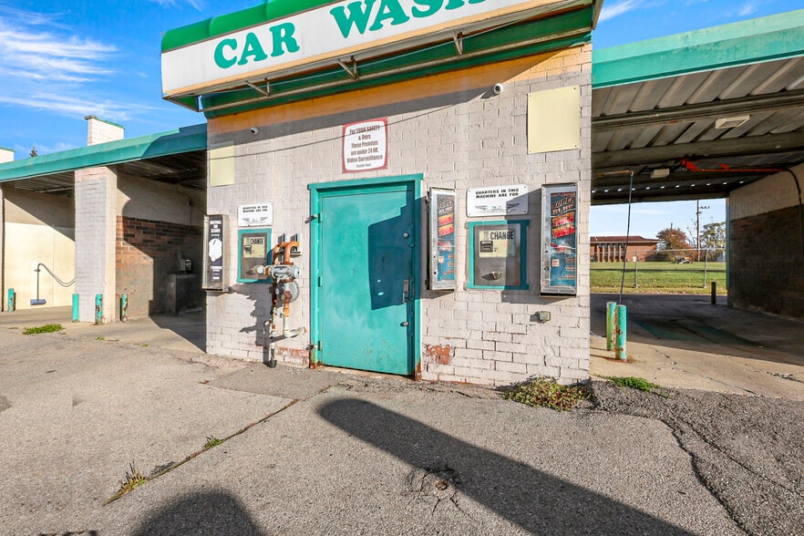 More Photos Of 3422 Flushing Rd, Flint Auto Repair For Sale