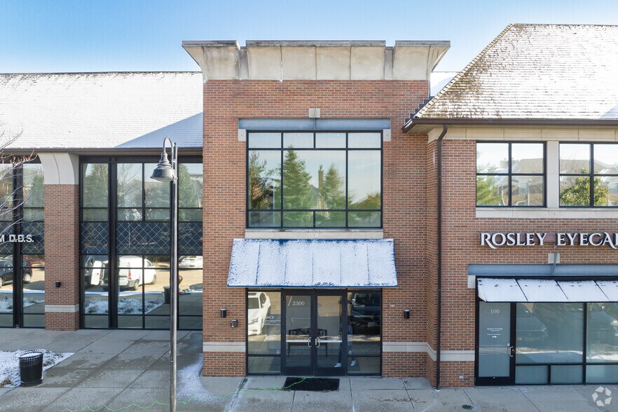 More Photos Of 2300 Lehigh Ave, Glenview Storefront Retail Office For Lease