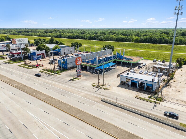 More Photos Of 506 Highway 6 S, Houston Carwash For Sale