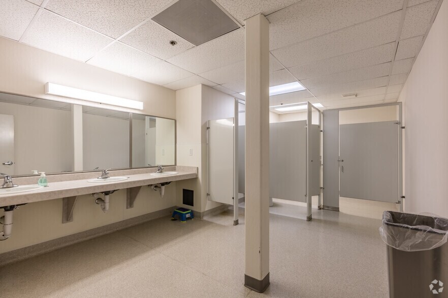 More Photos Of 1212 High St, Auburn Religious Facility For Sale