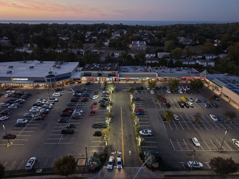 More Photos Of 181-227 Forest Ave, Glen Cove Unknown For Lease