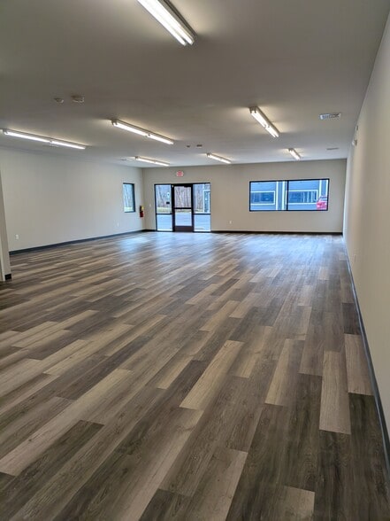 More Photos Of 8520 Allentown Pike, Blandon Unknown For Lease