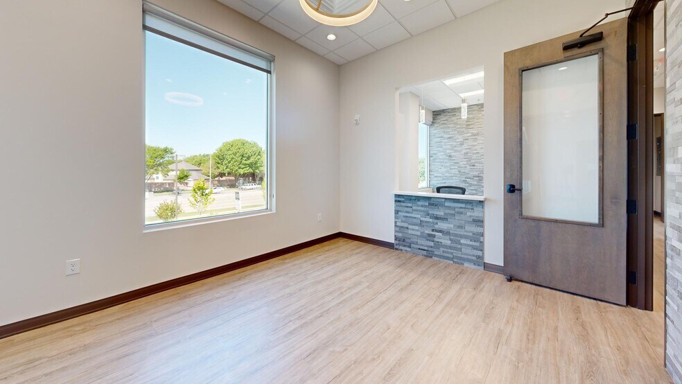 More Photos Of 3242 Preston Rd, Plano Medical For Lease