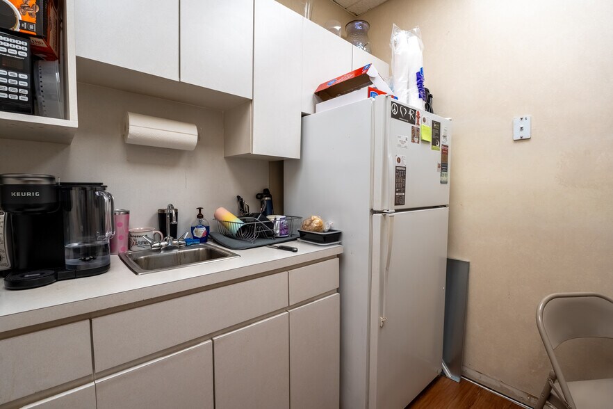 More Photos Of 1704-1726 N University Dr, Coral Springs Medical For Sale