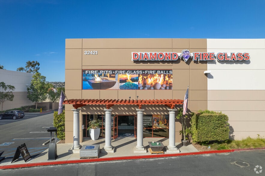 More Photos Of 32421-32423 Calle Perfecto, San Juan Capistrano Warehouse For Lease