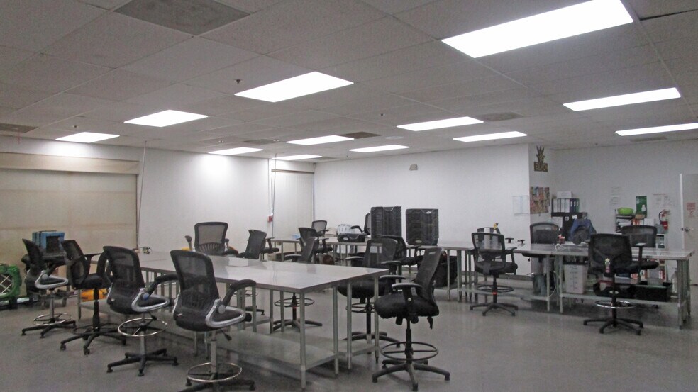 More Photos Of 5355 Skylane Blvd, Santa Rosa Light Manufacturing For Sale