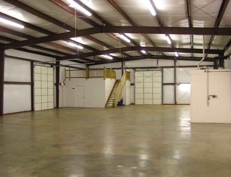 More Photos Of 751 John Dodd Rd, Spartanburg Warehouse For Lease