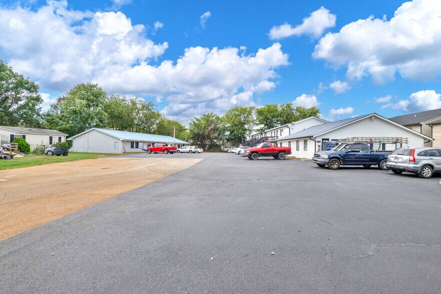 More Photos Of , Maryville Multifamily For Sale