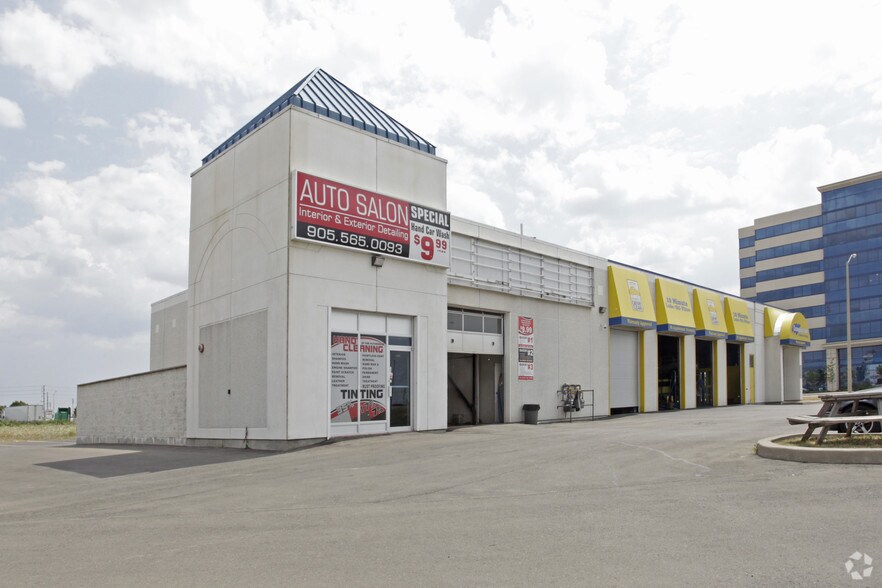 More Photos Of 7091 Hurontario St, Mississauga Auto Repair For Lease