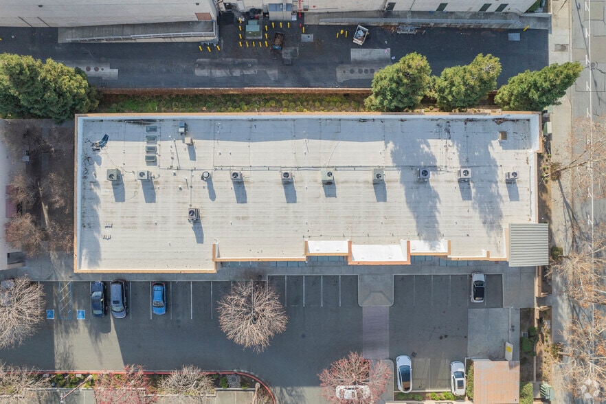 More Photos Of 46292 Warm Springs Blvd, Fremont Freestanding For Sale