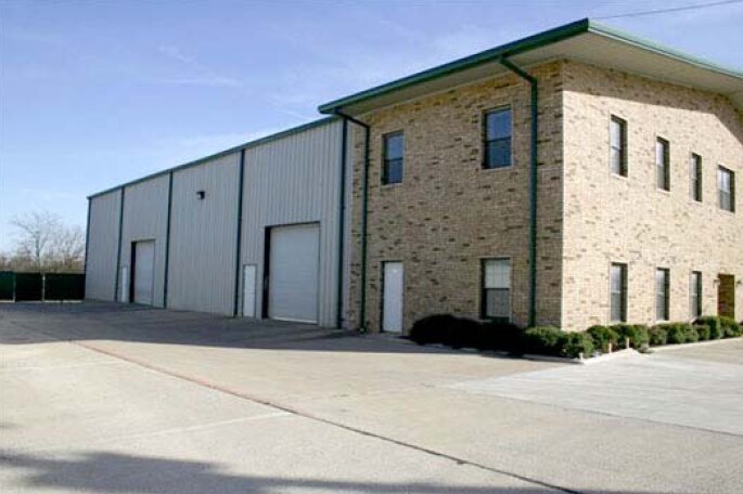 More Photos Of 205 Wilcox St, McKinney Light Manufacturing For Lease
