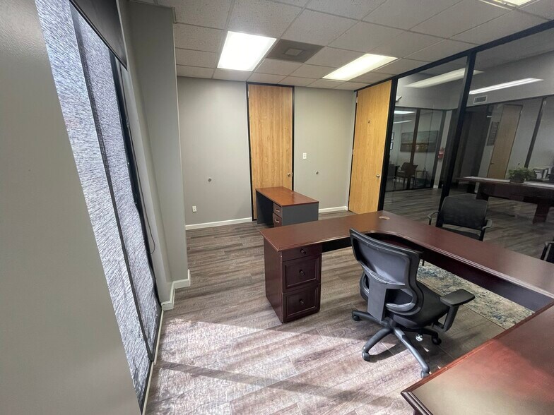 More Photos Of 10480 Grant Rd, Houston Loft Creative Space For Lease