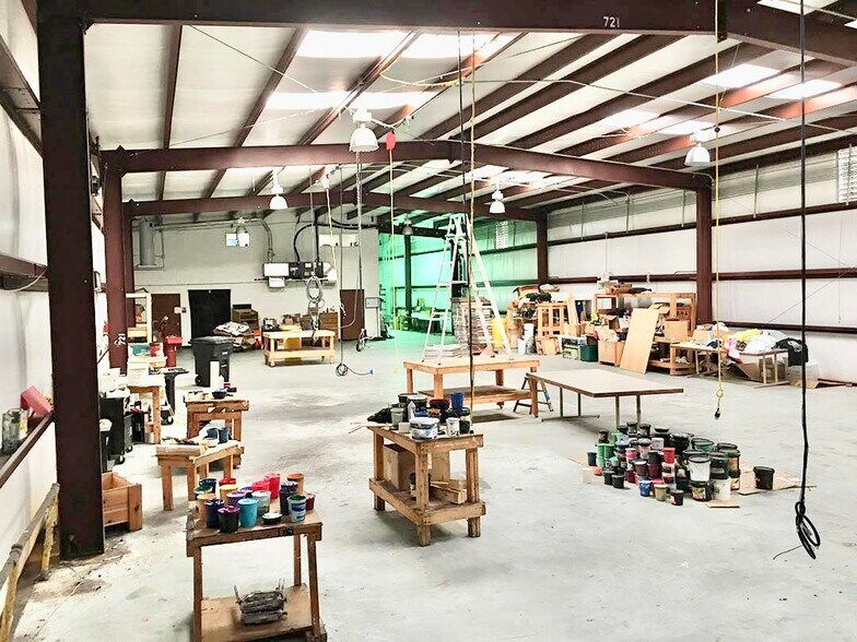 More Photos Of 4007 Osage St, Houston Warehouse For Sale