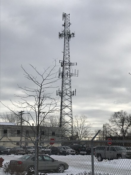 More Photos Of 11400 Shoemaker St, Detroit Industrial For Sale