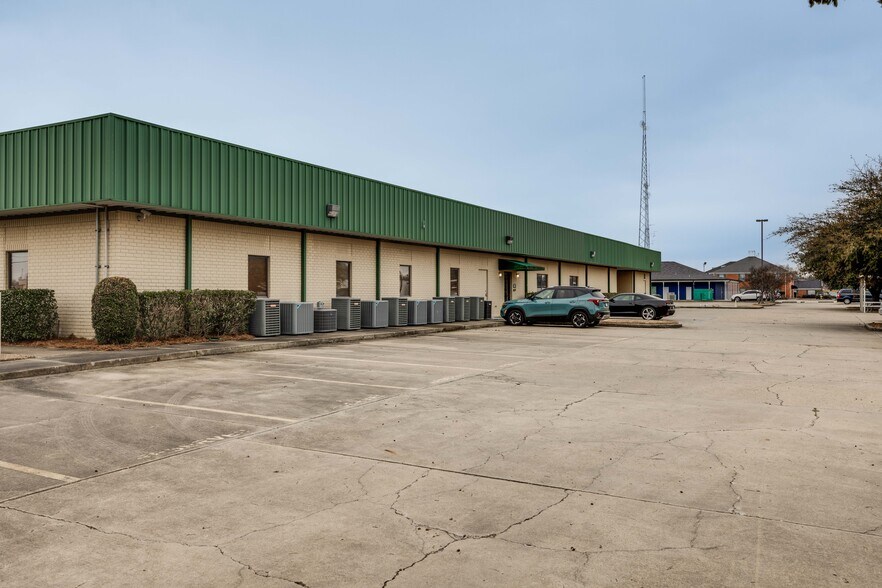 More Photos Of 1301 Hudson Ln, Monroe Office For Sale