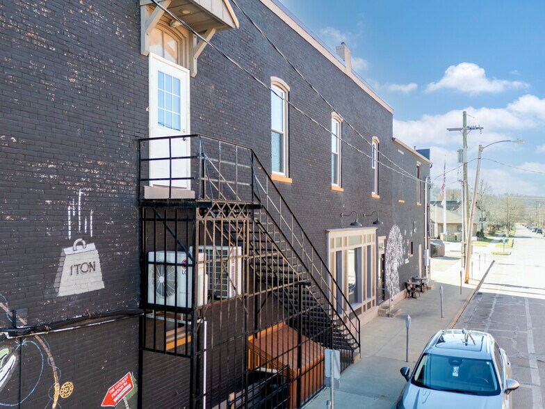 More Photos Of 153 W Main St, Loudonville Restaurant For Sale