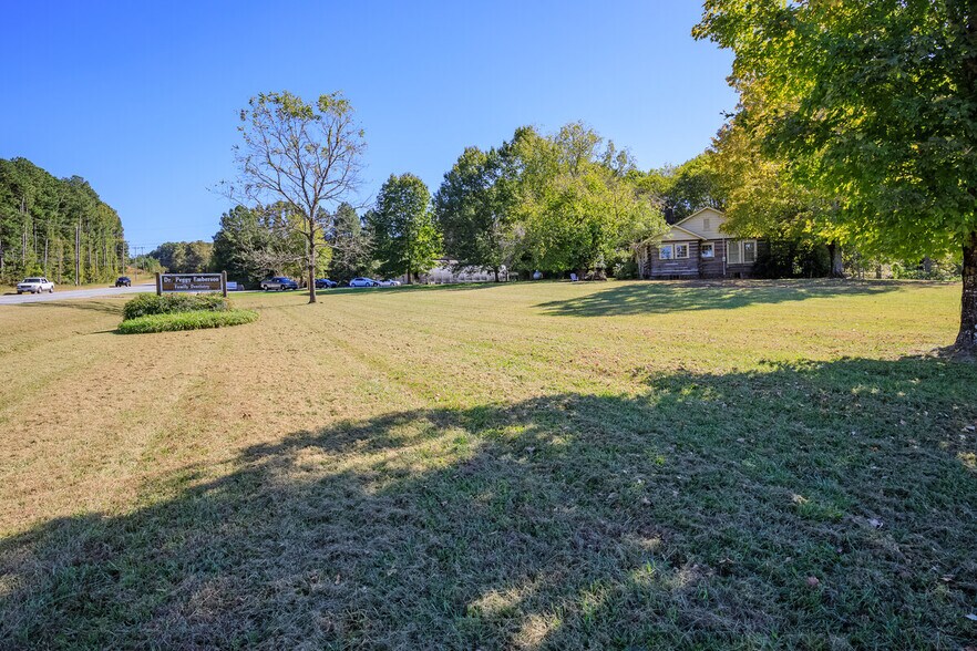 More Photos Of 615 Patterson, LaFayette Medical For Sale