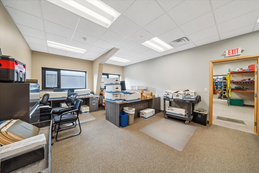 More Photos Of 605 Industrial Pky, Saint Croix Falls Manufacturing For Lease