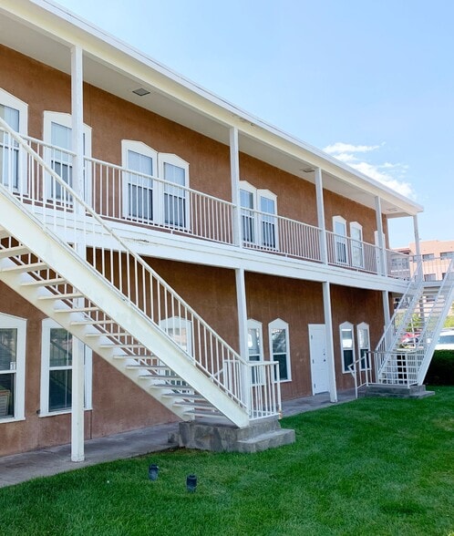 More Photos Of 4425 Juan Tabo Blvd NE, Albuquerque Office For Lease