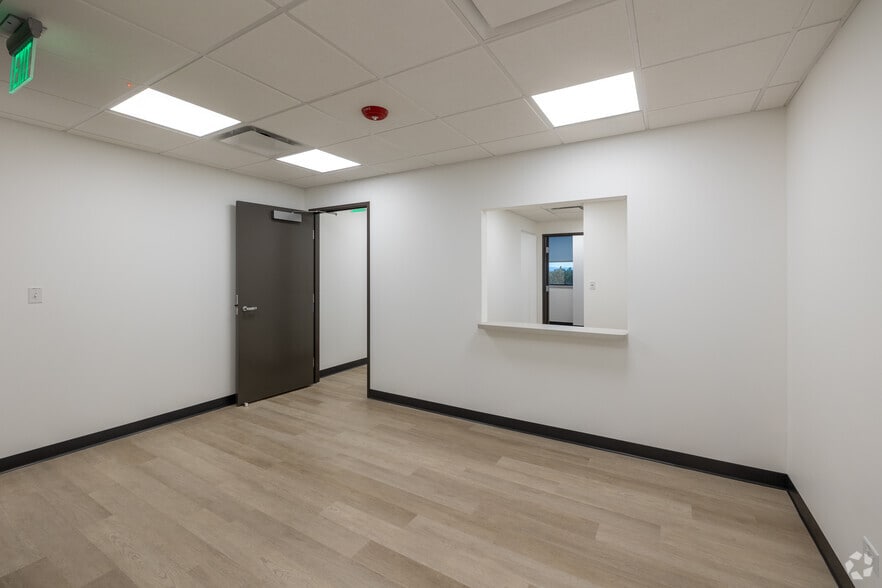 Photo of 3rd Floor Ste 315 (SPEC SUITE)
