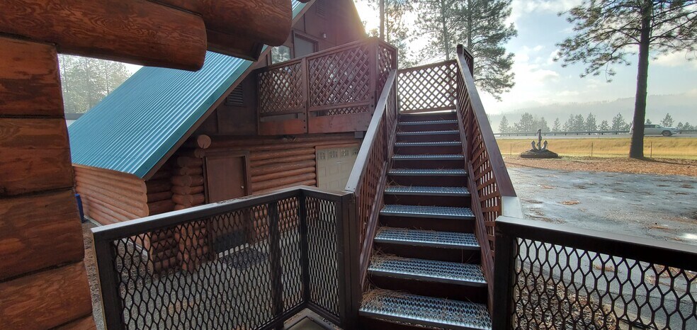 More Photos Of 4020 N Huetter Rd, Coeur d'Alene Flex For Lease