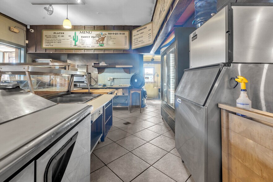 More Photos Of 2201 Kermit Hwy, Odessa Restaurant For Sale