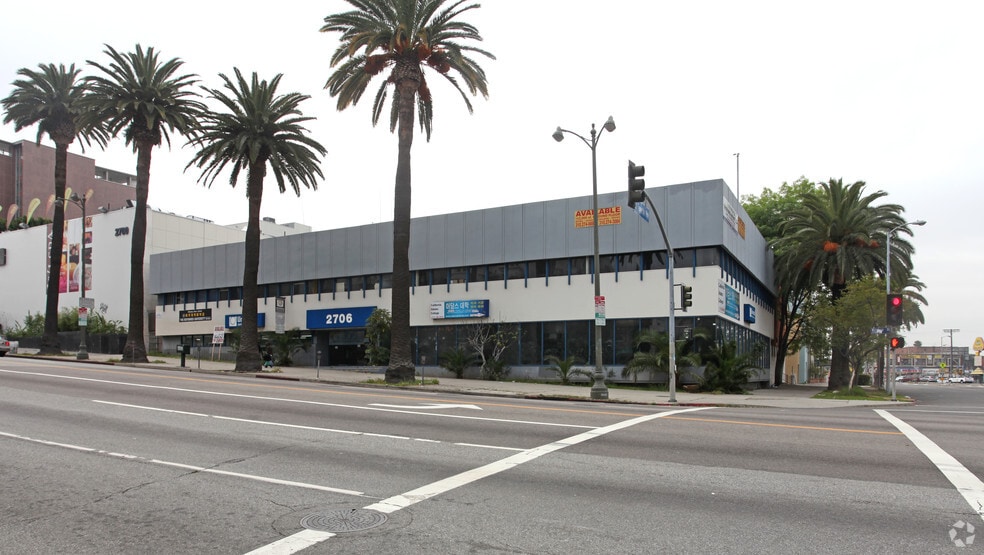 More Photos Of 2706 Wilshire Blvd, Los Angeles Storefront Retail Office For Lease
