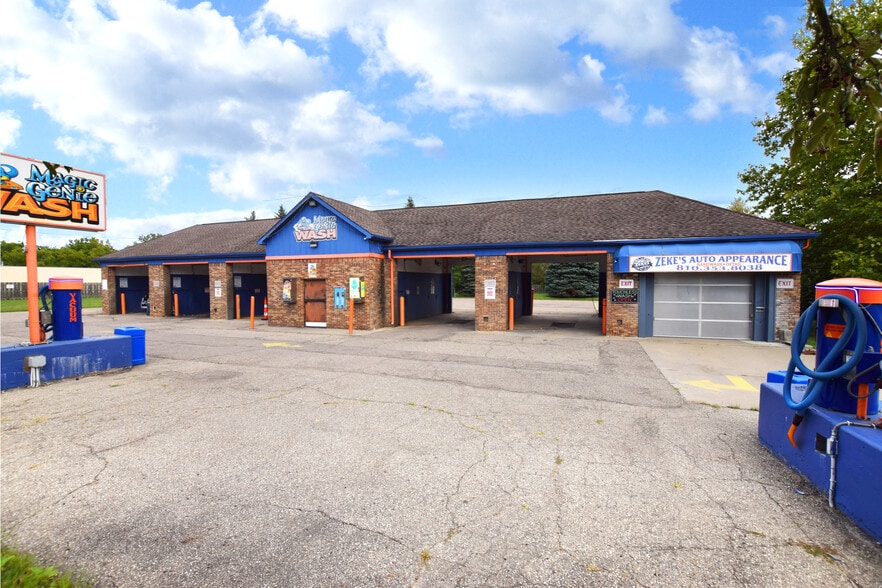 Primary Photo Of 5069 Fenton Rd, Flint Carwash For Sale