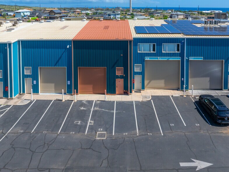 More Photos Of 154 Kupuohi St, Lahaina Warehouse For Sale