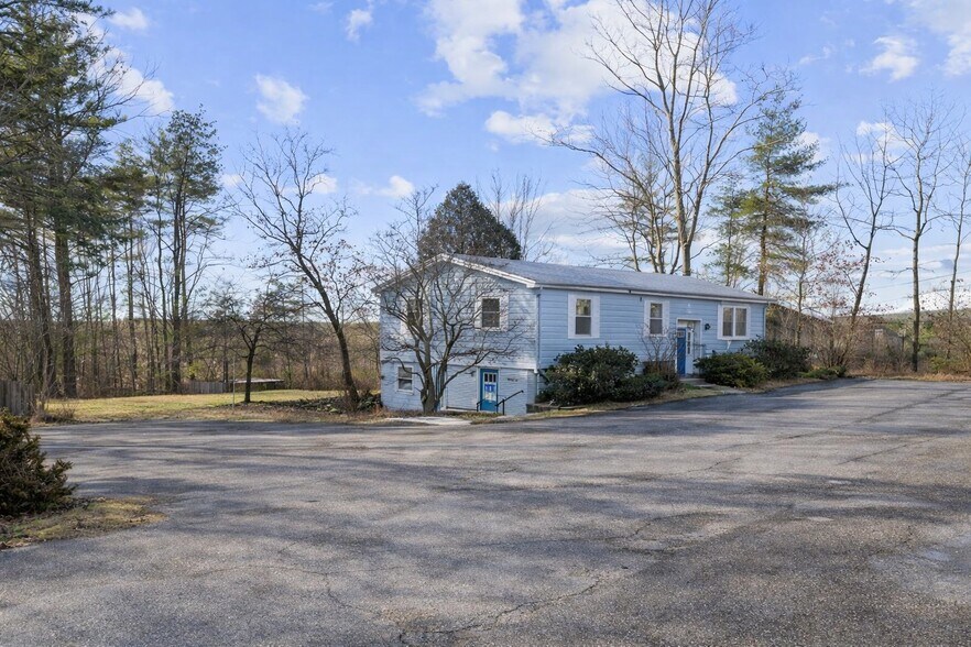 More Photos Of 428 NH-108, Somersworth Daycare Center For Sale