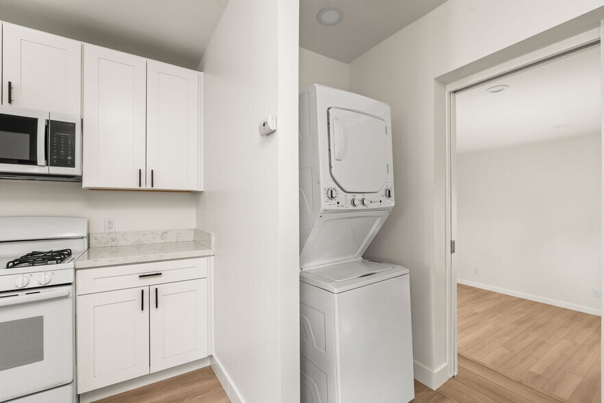 More Photos Of 3546-3552 47th St, San Diego Apartments For Sale