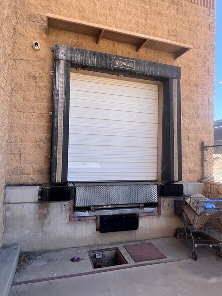 More Photos Of 3754 S 16th Ave, Tucson Freestanding For Sale