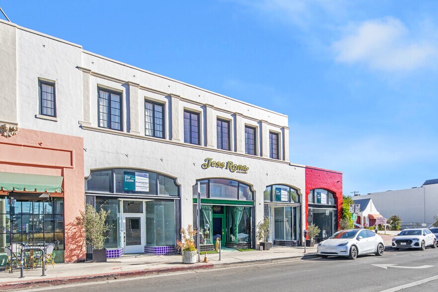 More Photos Of 652-658 N Larchmont Blvd, Los Angeles Storefront Retail Office For Lease