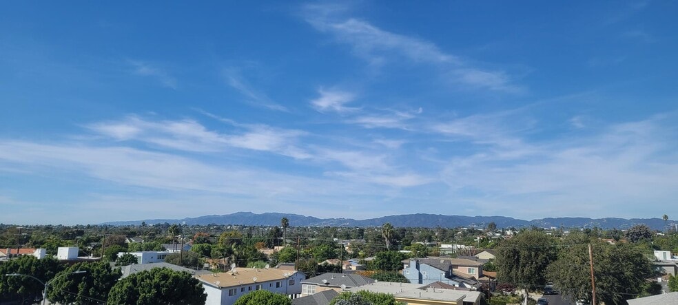 More Photos Of 12610 Venice Blvd, Los Angeles Apartments For Sale