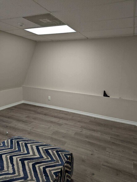 More Photos Of 3350 Mcfaddin St, Beaumont Storefront For Lease