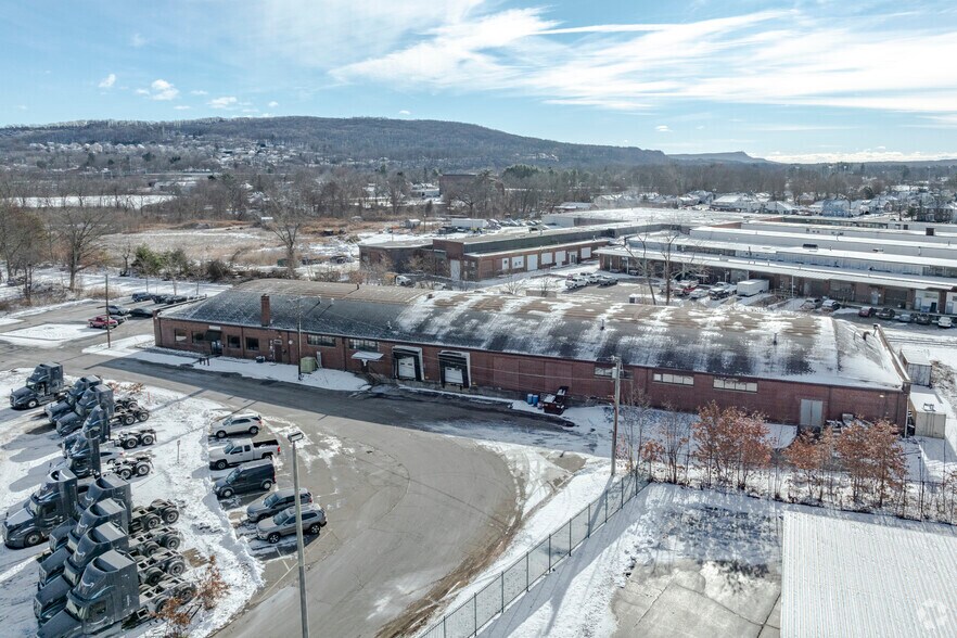 More Photos Of 10 Sparks St, Plainville Manufacturing For Sale