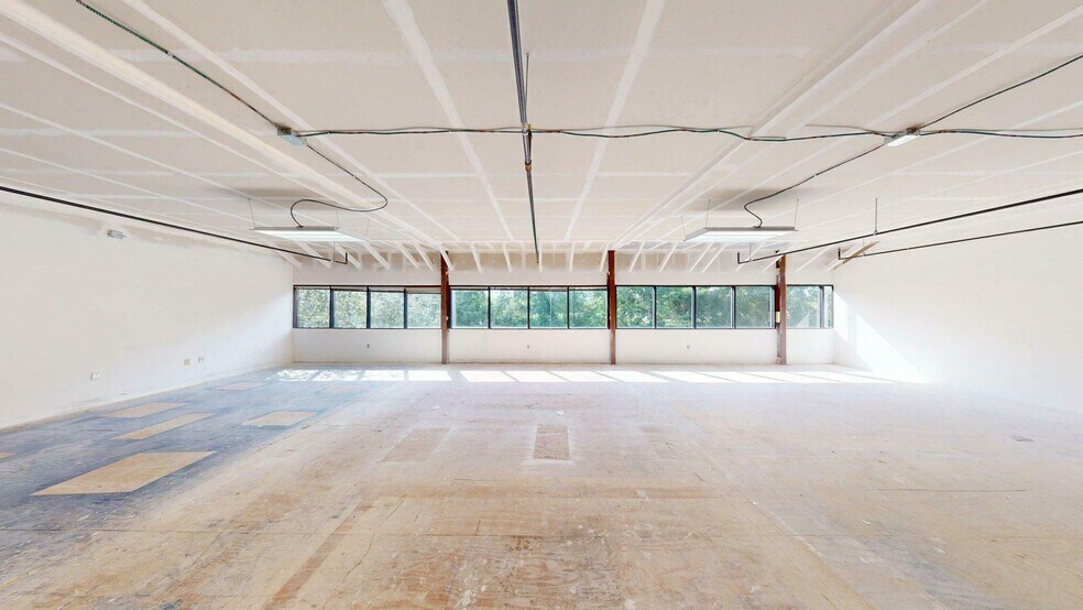 More Photos Of 140 N Westmonte Dr, Altamonte Springs Medical For Lease