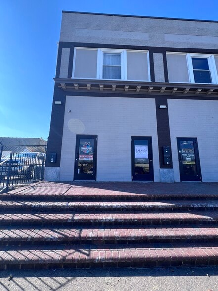 Primary Photo Of 2010 Chamberlayne Ave, Richmond Freestanding For Lease