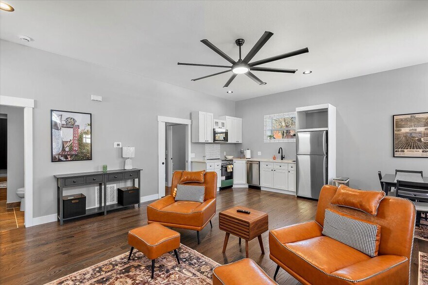 More Photos Of 813 E B St, Pueblo Specialty For Sale