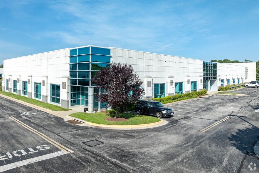 Primary Photo Of 7229 Parkway Dr, Hanover Light Manufacturing For Lease