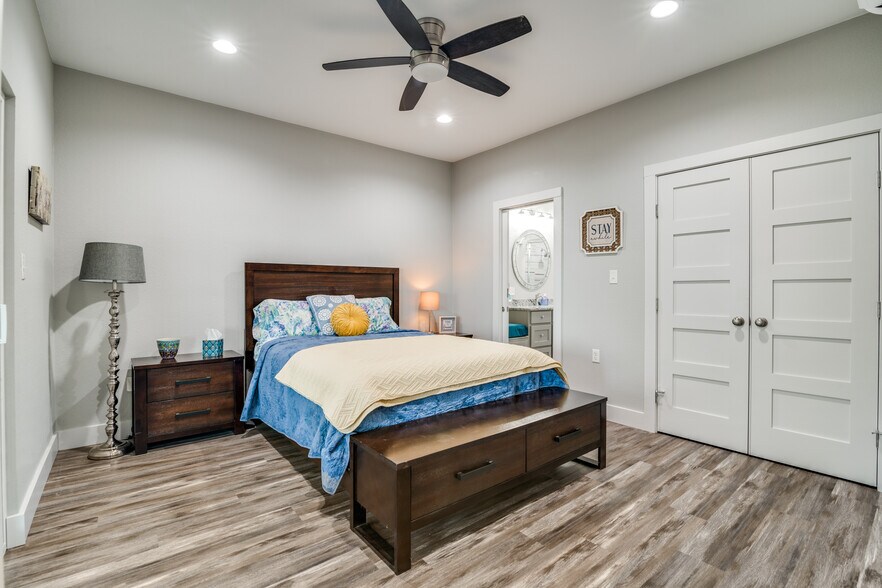 More Photos Of Richland Chambers Lake, Streetman Land For Sale