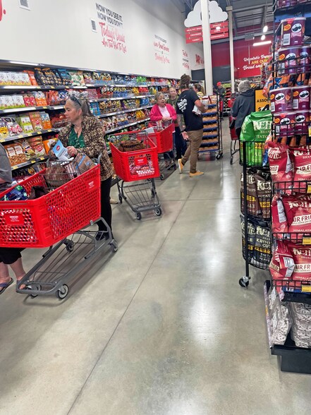 More Photos Of 2175 S Sub Station Rd, Emmett Supermarket For Sale