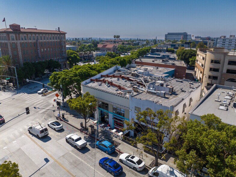 More Photos Of 3847 Main St, Culver City Storefront Retail Office For Lease