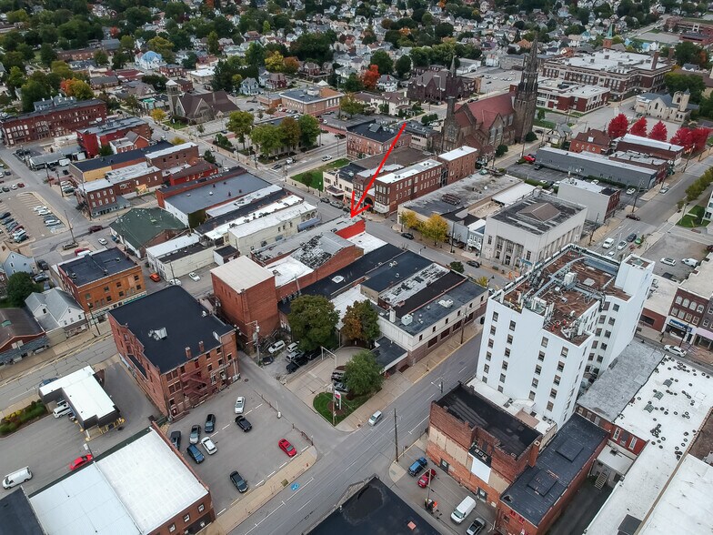 More Photos Of 109 New Castle St, Butler Apartments For Lease