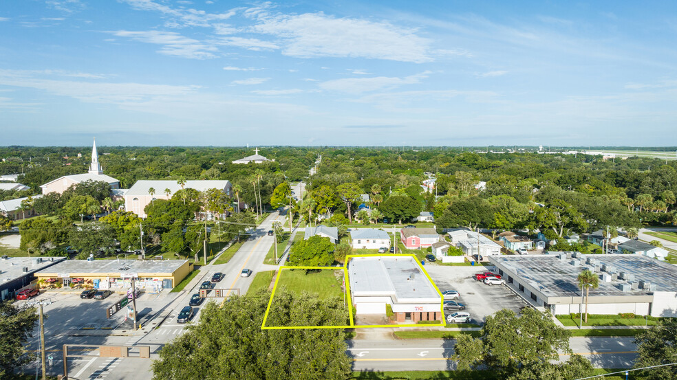 Primary Photo Of 2315 14th Ave, Vero Beach Medical For Sale