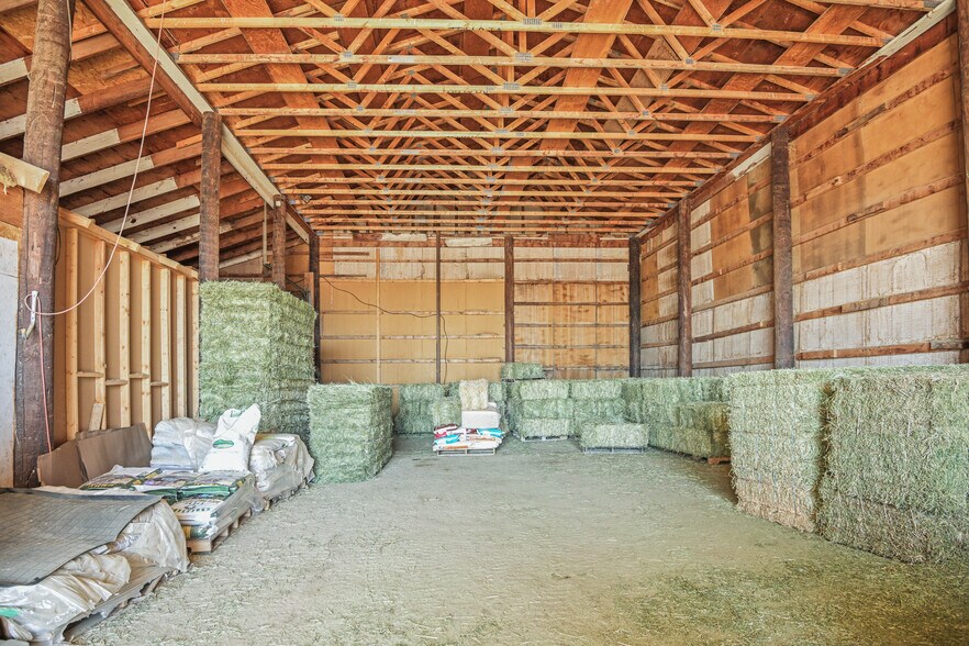 More Photos Of 33440 Highway 94, Yoder Apartments For Sale