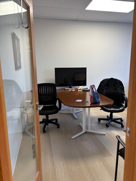 More Photos Of 346 N Azusa Ave, La Puente Storefront Retail Office For Sale