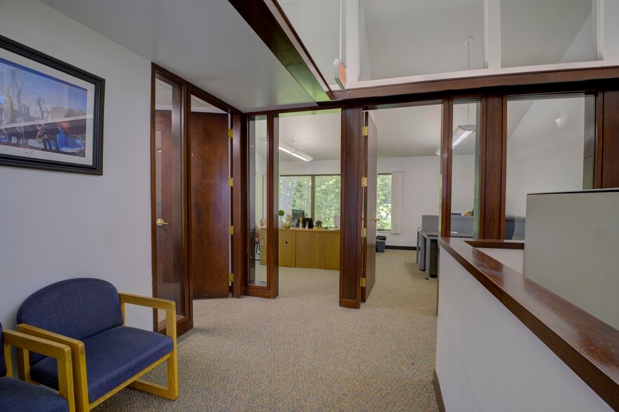 More Photos Of 111 Torrey St, Brockton Medical For Lease